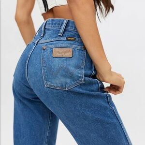 Wrangler Women's Boyfriend Jeans - Blue